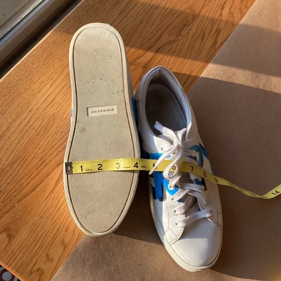 Burberry Graffiti Sneakers EUC! W original BOX! EU 41-US Mens SIZE 8 - Picture 13 of 17